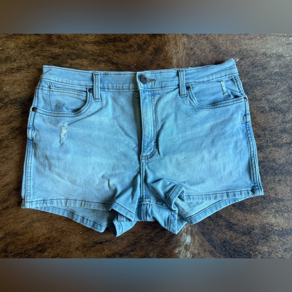 Wrangler light wash Women's Shorts